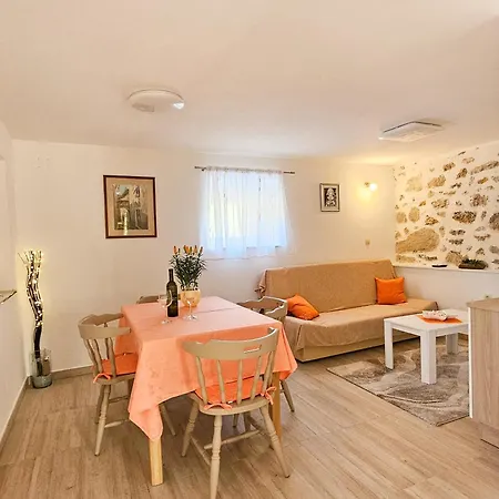 Petra 3* Vrh (Krk)
