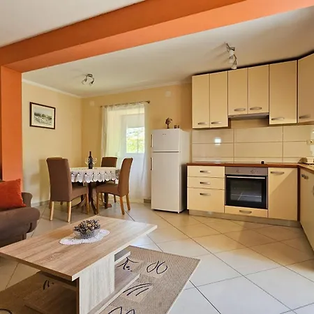Guest house Petra *