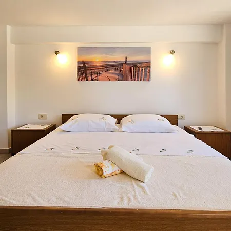 Petra Guest house *
