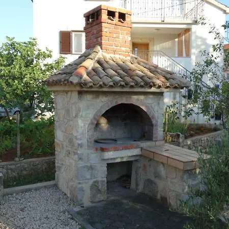 Guest house Petra