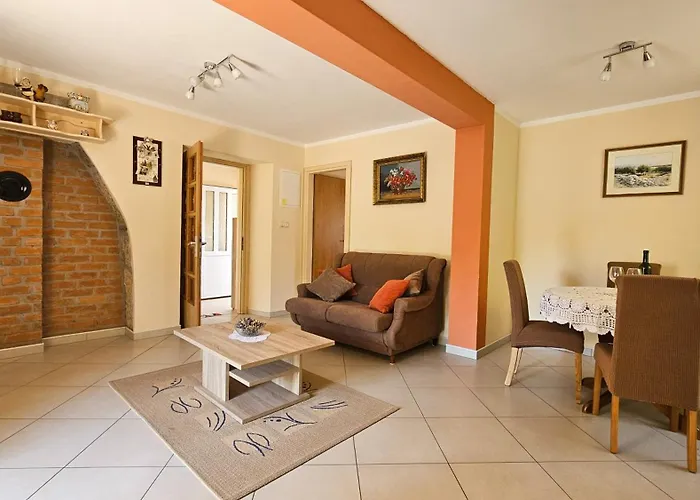 Petra 3* Vrh (Krk)