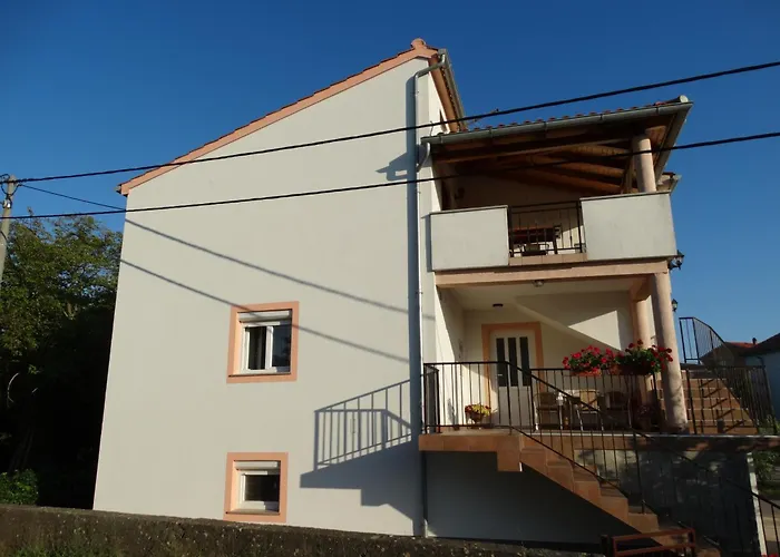 Petra Πανσιόν Vrh (Krk)