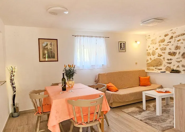 Petra 3* Vrh (Krk)